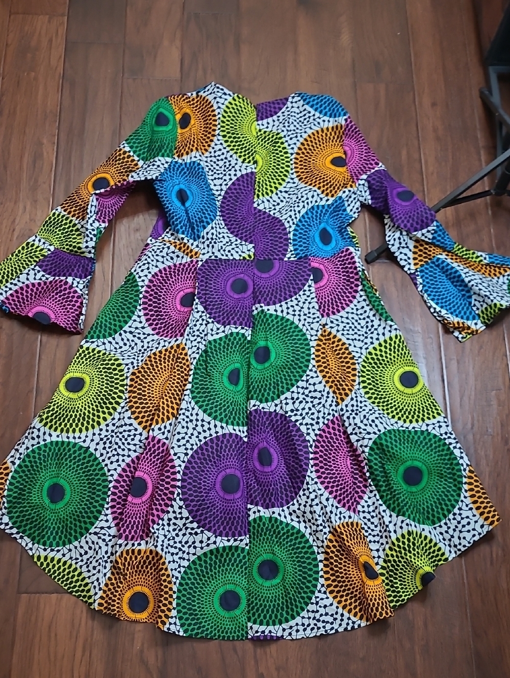 NWT Shenbolen Multicolor African Print Long-Sleeve Ankara Dress size XL - Picture 3 of 10